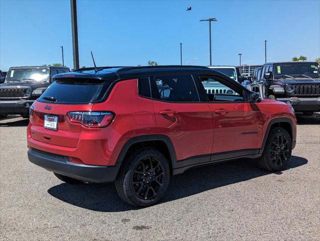 2024 Jeep Compass COMPASS LATITUDE 4X4