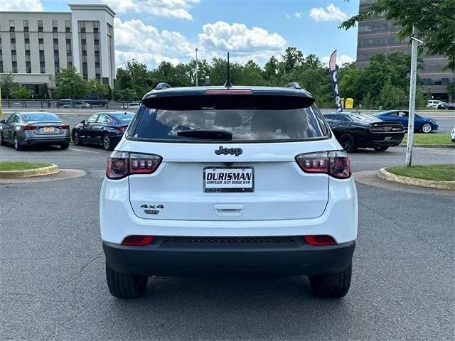 2024 Jeep Compass COMPASS LATITUDE 4X4