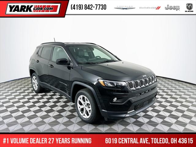 2024 Jeep Compass COMPASS LATITUDE 4X4