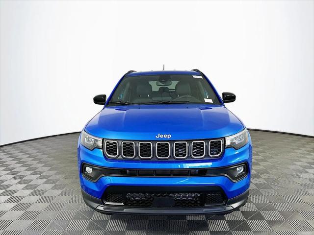 2024 Jeep Compass COMPASS LATITUDE 4X4