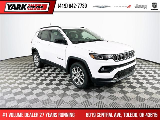 2024 Jeep Compass COMPASS LATITUDE LUX 4X4