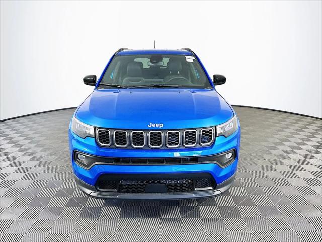 2024 Jeep Compass COMPASS LATITUDE LUX 4X4