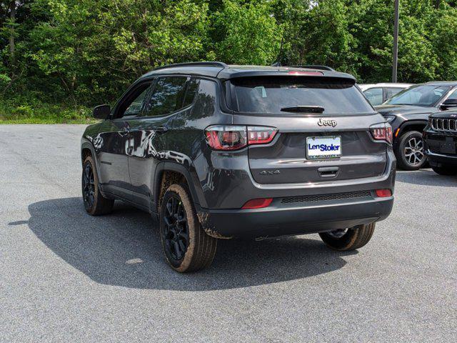 2024 Jeep Compass COMPASS LATITUDE 4X4