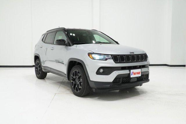 2024 Jeep Compass COMPASS LATITUDE 4X4