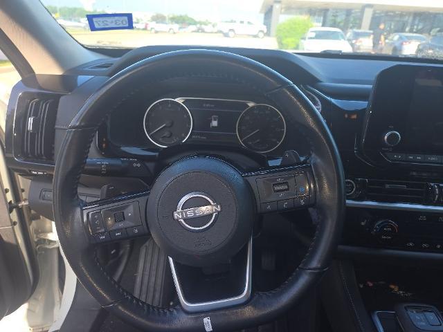 2022 Nissan Pathfinder SV 2WD
