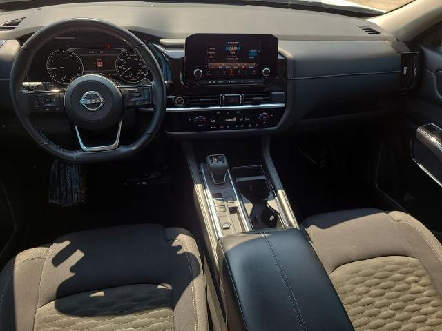 2022 Nissan Pathfinder SV 2WD