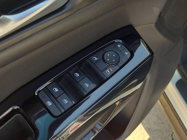 2022 Nissan Pathfinder SV 2WD