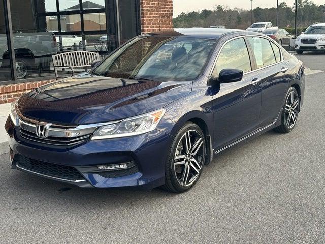 Used 2017 Honda Accord Sedan 4D Touring V6 Ratings, Values, Reviews ...