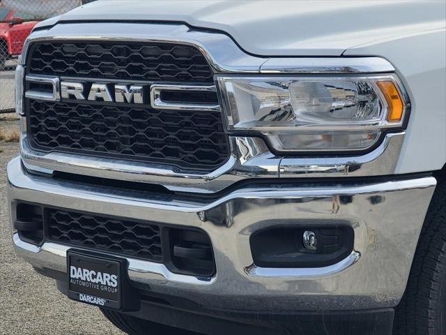 2024 RAM Ram 3500 RAM 3500 TRADESMAN CREW CAB 4X4 8 BOX