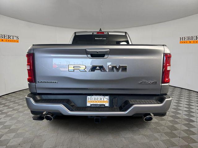 2025 RAM Ram 1500 RAM 1500 LARAMIE CREW CAB 4X4 57 BOX