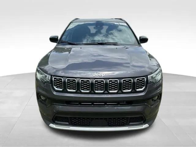 2024 Jeep Compass COMPASS LIMITED 4X4