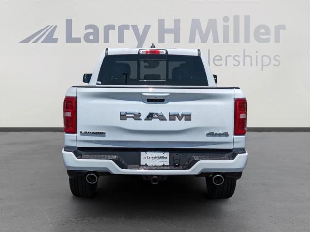 2025 RAM Ram 1500 RAM 1500 LARAMIE CREW CAB 4X4 57 BOX