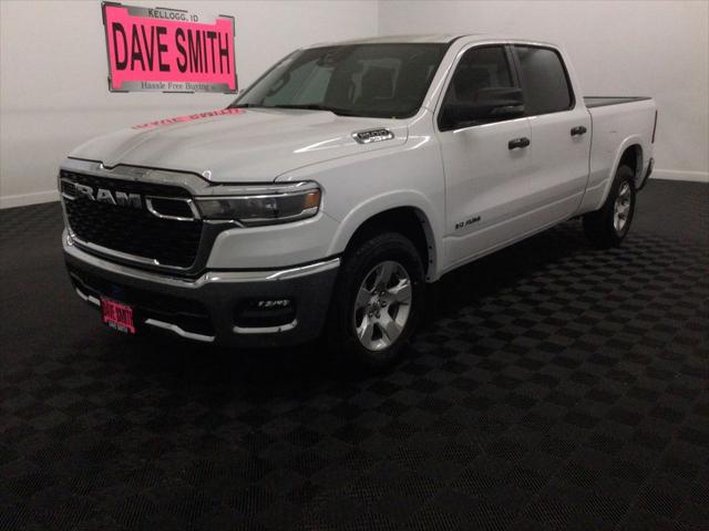 2025 RAM Ram 1500 RAM 1500 BIG HORN CREW CAB 4X4 64 BOX