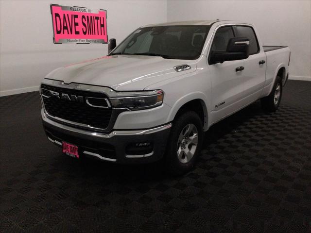 2025 RAM Ram 1500 RAM 1500 BIG HORN CREW CAB 4X4 64 BOX