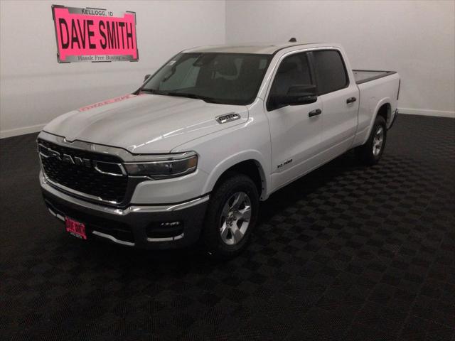 2025 RAM Ram 1500 RAM 1500 BIG HORN CREW CAB 4X4 64 BOX