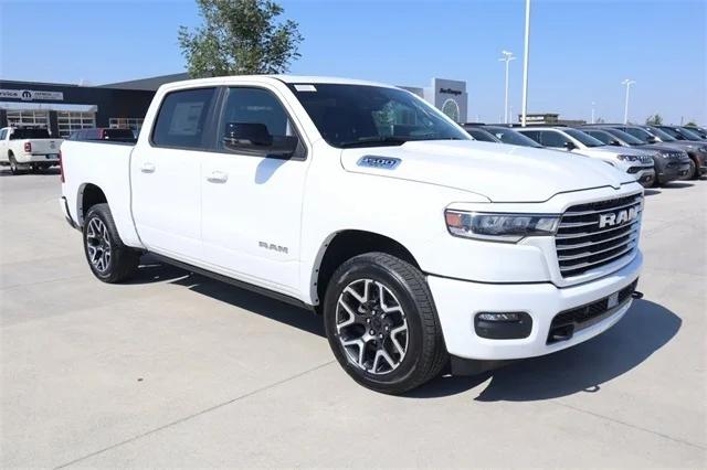 2025 RAM Ram 1500 RAM 1500 LARAMIE CREW CAB 4X4 57 BOX