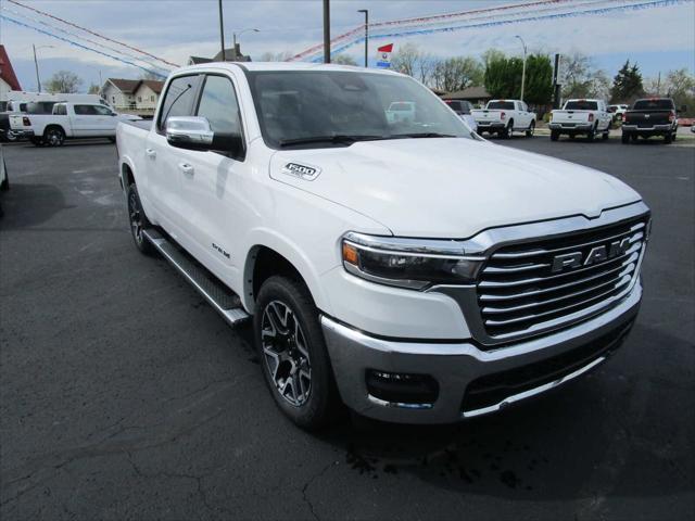 2025 RAM Ram 1500 RAM 1500 LARAMIE CREW CAB 4X4 57 BOX