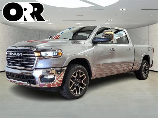 2025 RAM Ram 1500 RAM 1500 LARAMIE CREW CAB 4X4 64 BOX