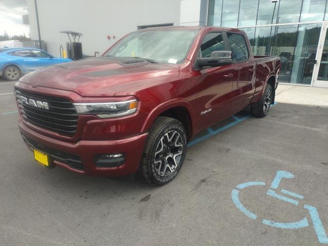 2025 RAM Ram 1500 RAM 1500 LARAMIE CREW CAB 4X4 64 BOX