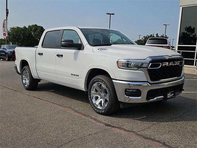 2025 RAM Ram 1500 RAM 1500 LONE STAR CREW CAB 4X4 57 BOX