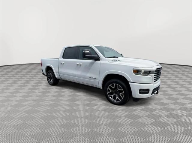 2025 RAM Ram 1500 RAM 1500 LARAMIE CREW CAB 4X4 57 BOX