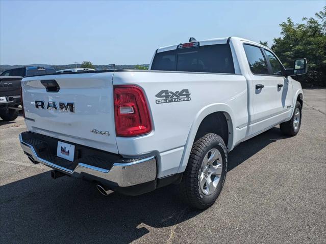 2025 RAM Ram 1500 RAM 1500 BIG HORN CREW CAB 4X4 64 BOX