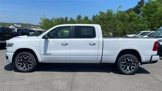 2025 RAM Ram 1500 RAM 1500 LARAMIE CREW CAB 4X4 64 BOX