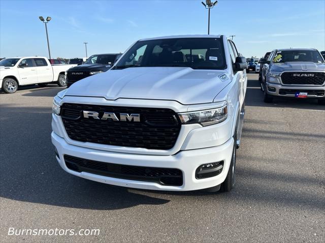 2025 RAM Ram 1500 RAM 1500 LONE STAR CREW CAB 4X4 57 BOX