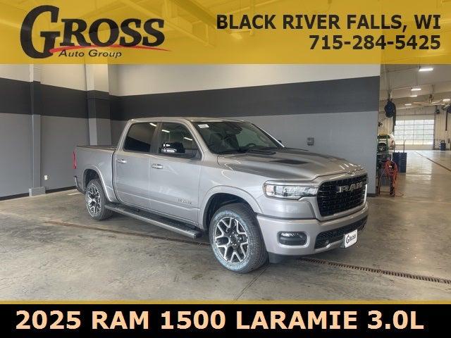 2025 RAM Ram 1500 RAM 1500 LARAMIE CREW CAB 4X4 57 BOX