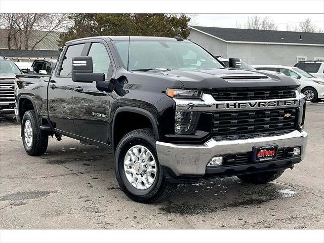 2023 Chevrolet Silverado 3500HD 4WD Crew Cab Standard Bed LT