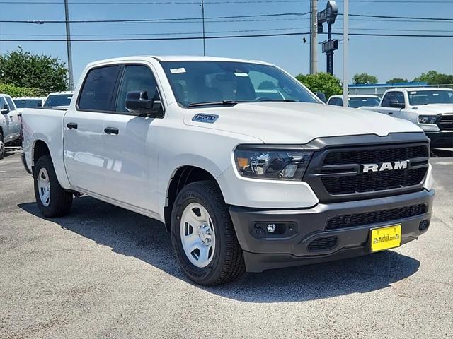 2023 RAM Ram 1500 RAM 1500 TRADESMAN CREW CAB 4X2 57 BOX