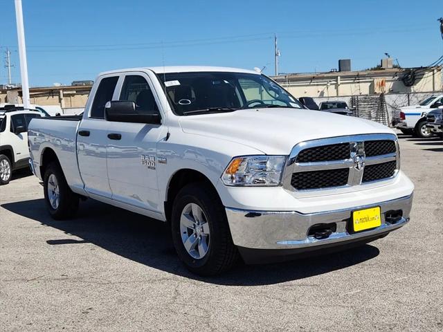 2023 RAM Ram 1500 Classic RAM 1500 CLASSIC TRADESMAN QUAD CAB 4X4 64 BOX