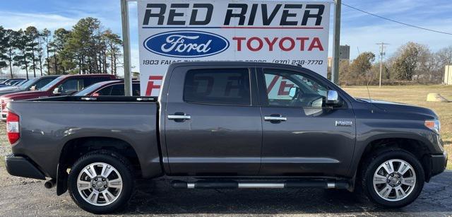 2017 Toyota Tundra Platinum 5.7L V8