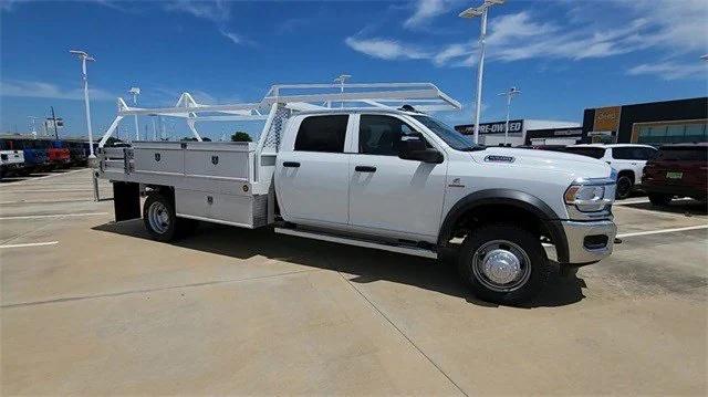 2024 RAM Ram 5500 Chassis Cab RAM 5500 TRADESMAN CHASSIS CREW CAB 4X4 84 CA