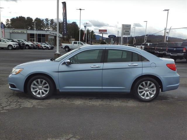 2013 Chrysler 200 Limited 2013 Chrysler 200 Limited