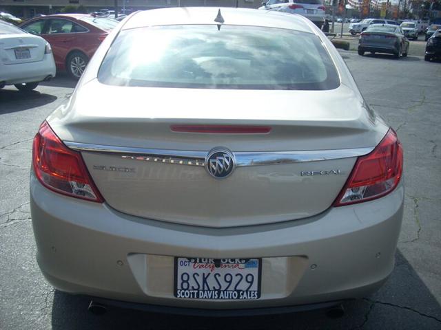 2013 Buick Regal Premium 2