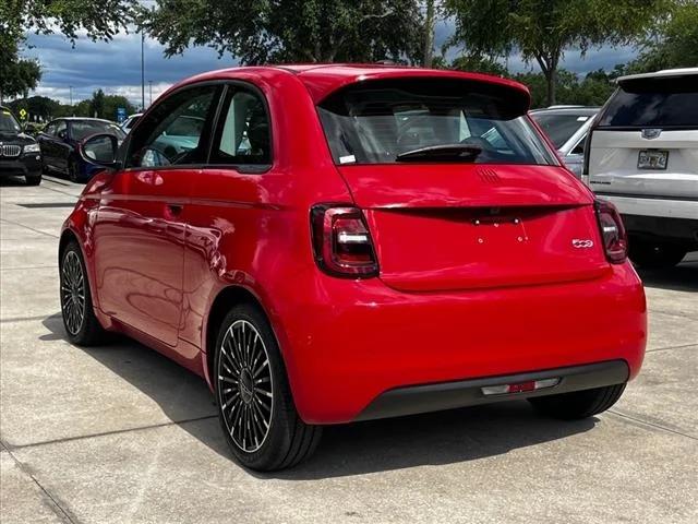 2024 Fiat FIAT 500e 500e INSPI(RED)