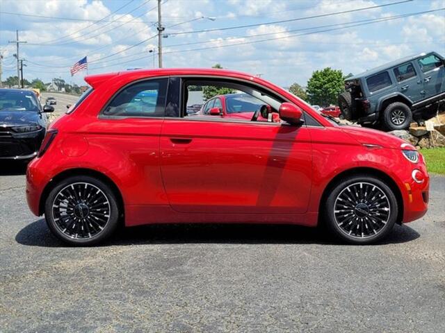 2024 Fiat FIAT 500e 500e INSPI(RED)