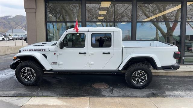 2024 Jeep Gladiator GLADIATOR RUBICON X 4X4