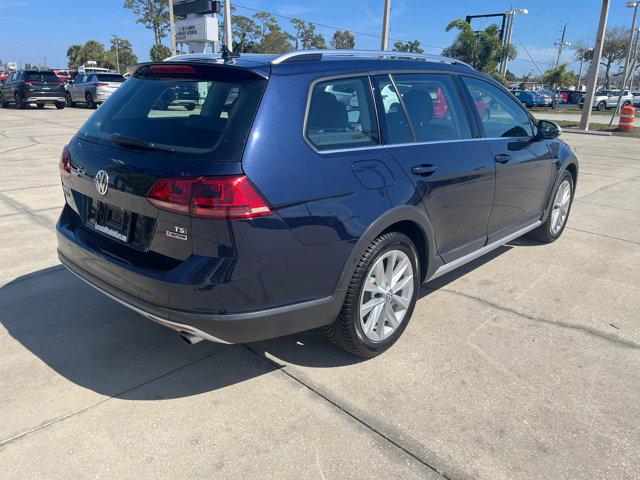 2017 Volkswagen Golf Alltrack TSI SE