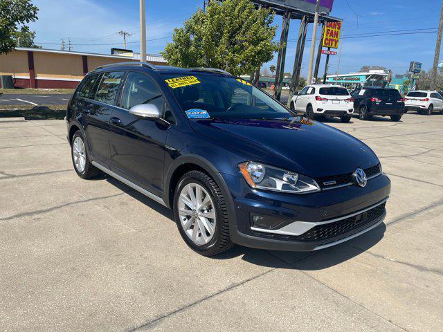 2017 Volkswagen Golf Alltrack TSI SE