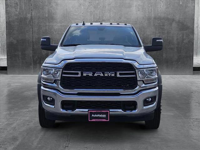 2024 RAM Ram 5500 Chassis Cab RAM 5500 TRADESMAN CHASSIS CREW CAB 4X4 84 CA