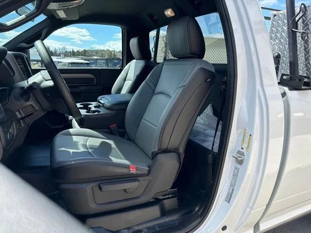 2024 Ram 2500 Tradesman Regular Cab 4x4 8' Box