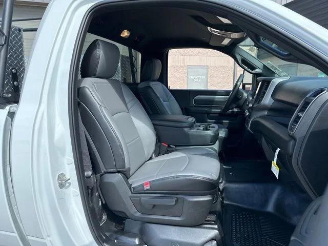 2024 Ram 2500 Tradesman Regular Cab 4x4 8' Box