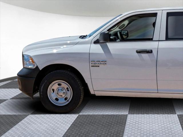 2024 RAM Ram 1500 Classic RAM 1500 CLASSIC TRADESMAN QUAD CAB 4X2 64 BOX