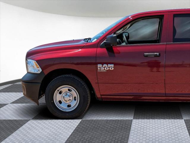 2024 RAM Ram 1500 Classic RAM 1500 CLASSIC TRADESMAN QUAD CAB 4X2 64 BOX