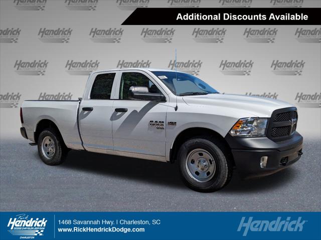 2024 RAM Ram 1500 Classic RAM 1500 CLASSIC TRADESMAN QUAD CAB 4X4 64 BOX