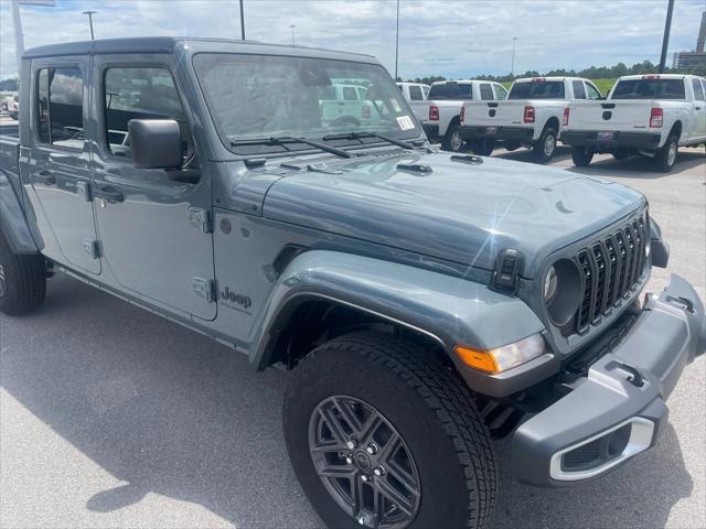 2024 Jeep Gladiator GLADIATOR SPORT S 4X4