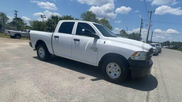 2024 RAM Ram 1500 Classic RAM 1500 CLASSIC TRADESMAN CREW CAB 4X2 57 BOX