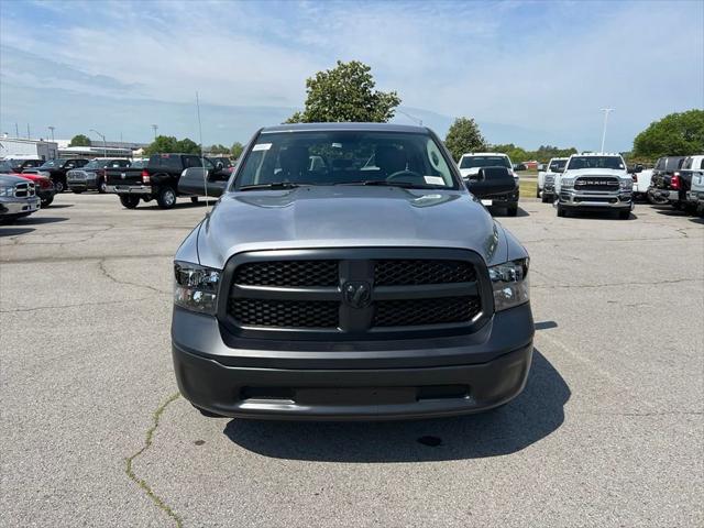 2024 RAM Ram 1500 Classic RAM 1500 CLASSIC TRADESMAN QUAD CAB 4X4 64 BOX